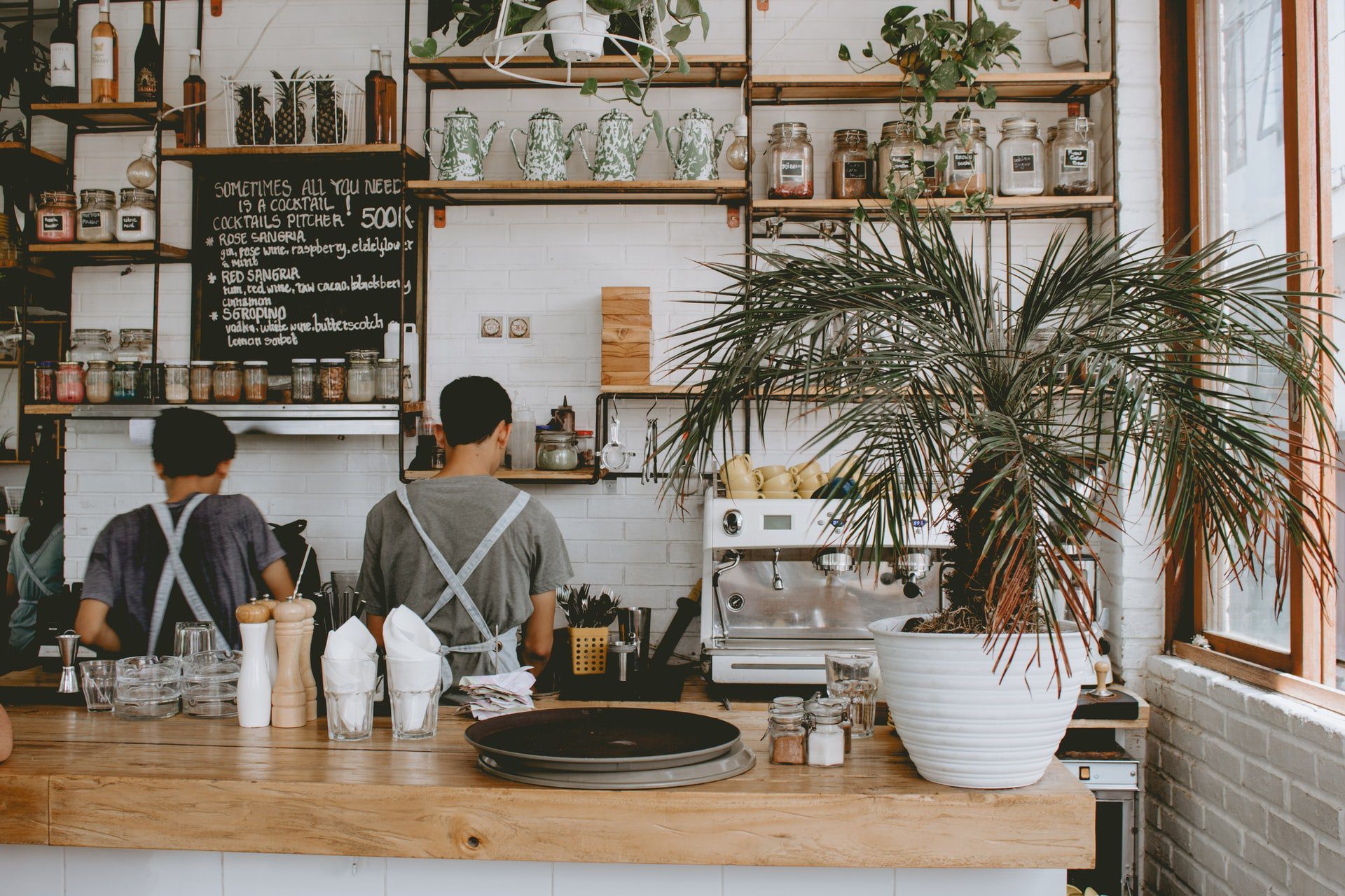 How to run a business in Thailand?